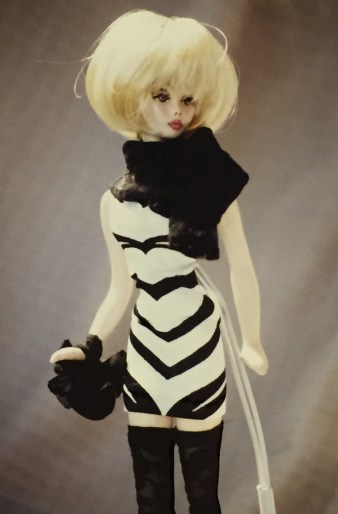 #110D1AP31 LACE, THE FASHION DOLL,LACE COLLECTION, DOLL ONE (D1)