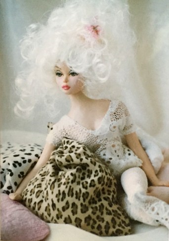 #8 D1AP8 LACE, THE FASHION DOLL, LACE COLLECTION, DOLL ONE (D1)