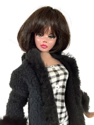 #41 D8P2 CHLOE, LACE COLLECTION, DOLL 8 (D8)