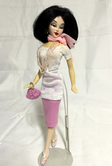 #43 D9P2 PEARL, LACE COLLECTION, DOLL 9 (D9)